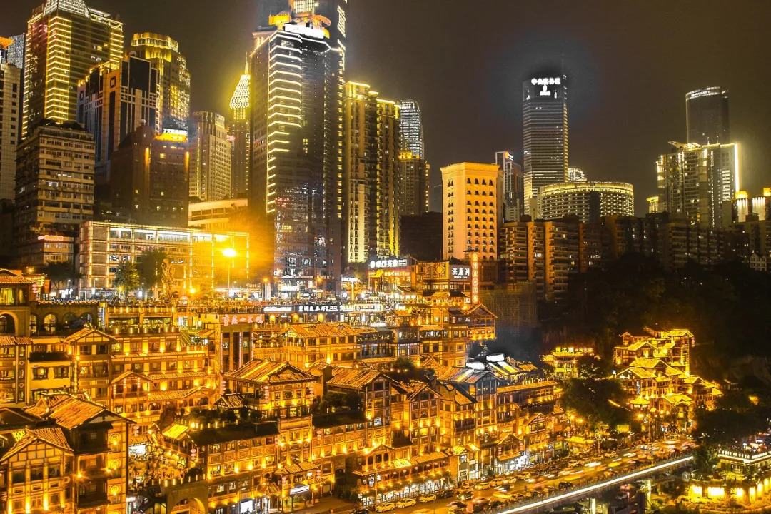 山城之门，重庆——开放中的山水之城