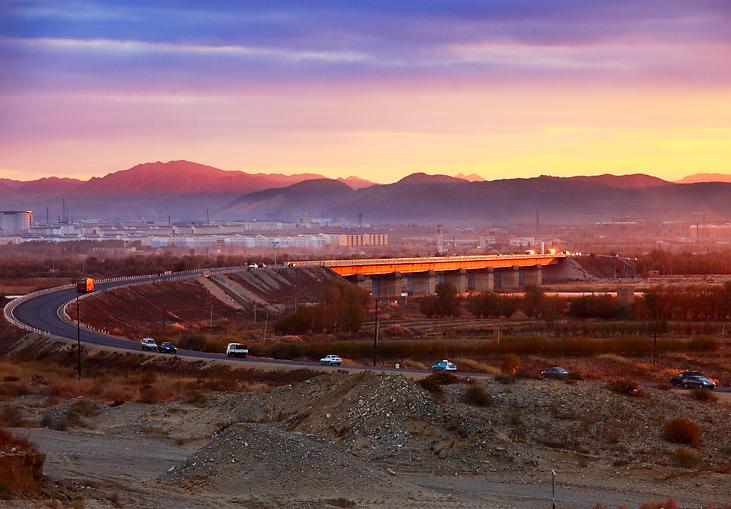 乌海，乘风破浪的自信起航之旅