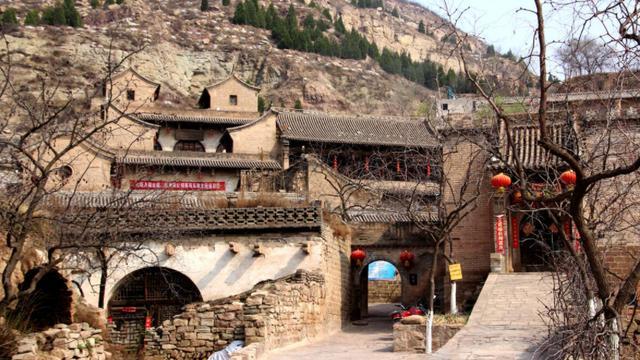 吕梁浪漫,邂逅自然之美